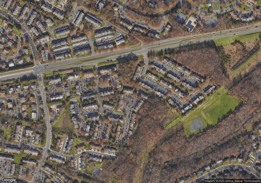 13966 Gunners Place, Centreville, VA 20121 - photo 1