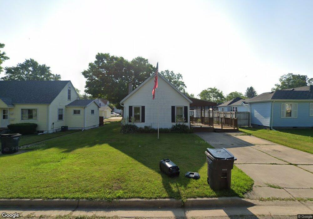 509 Magnolia St St, Three Oaks Vlg, MI 49128 - photo 1