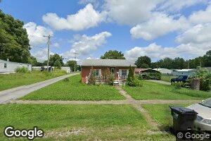 165 E Wilson Ave, Shawneetown, IL 62984