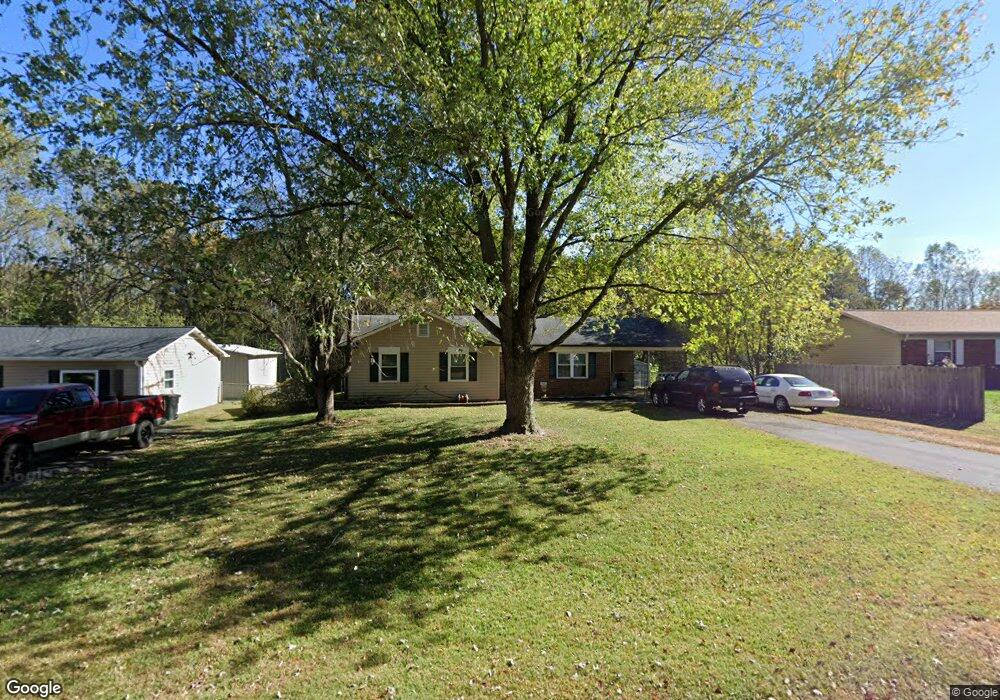 372 Weatherford Dr, King, NC 27021 - photo 1