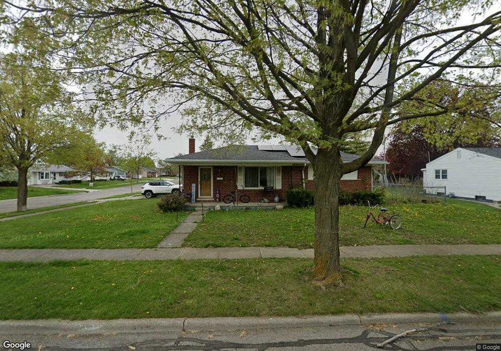 1450 Inverness Dr, Adrian, MI 49221 - photo 1