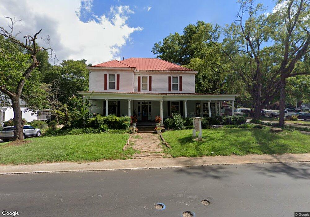 302 Washington St, Jefferson, GA 30549 - photo 1