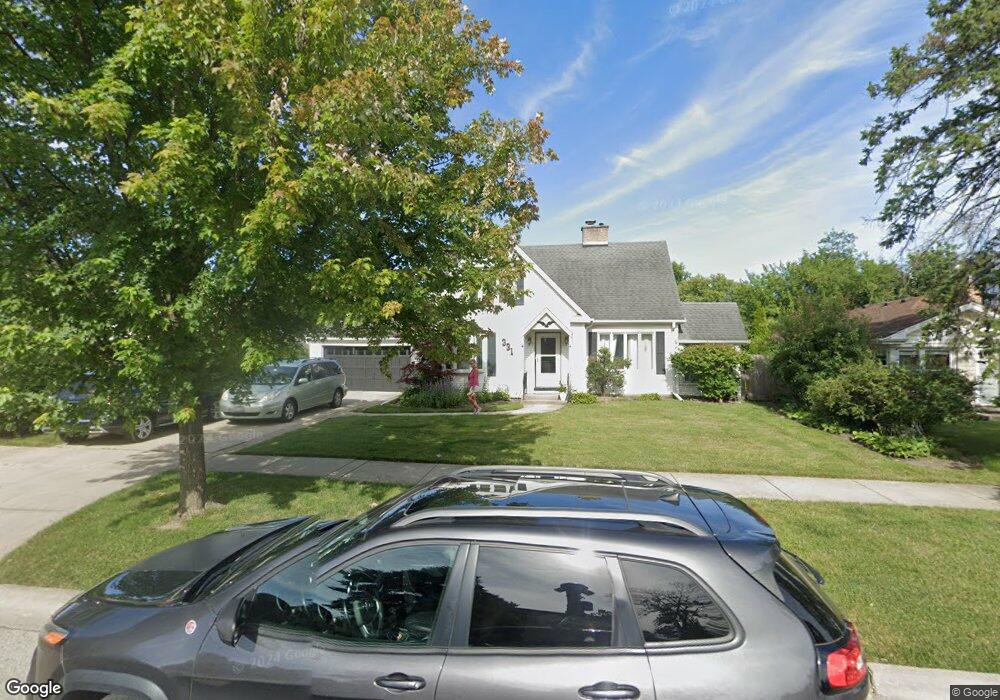 331 Neva Ave, Glenview, IL 60025 - photo 1