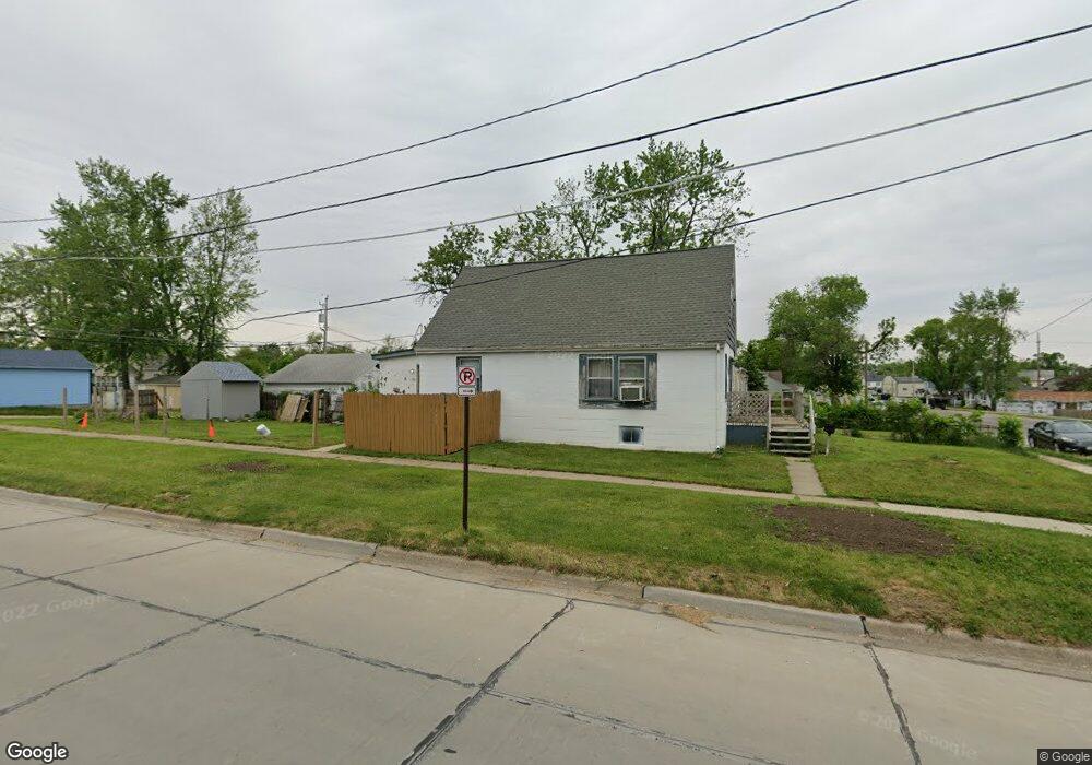 1101 16th Ave SW, Cedar Rapids, IA 52404 - photo 1