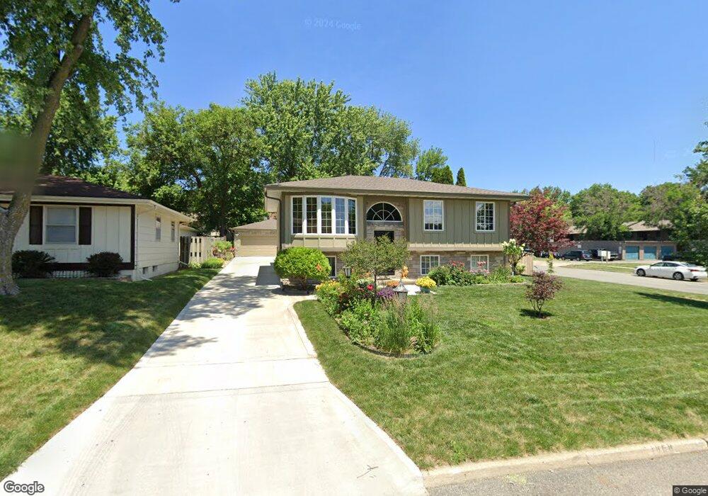 1868 Pleasant View Cir, Des Moines, IA 50320 - photo 1