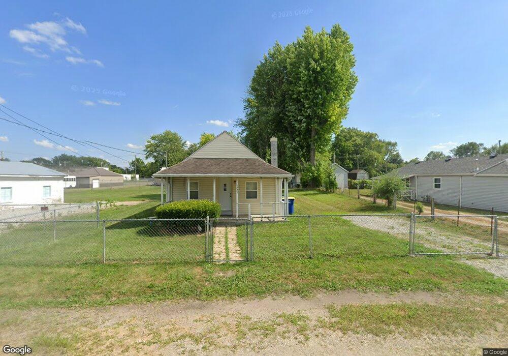 1523 E 17th St, Muncie, IN 47302 - photo 1