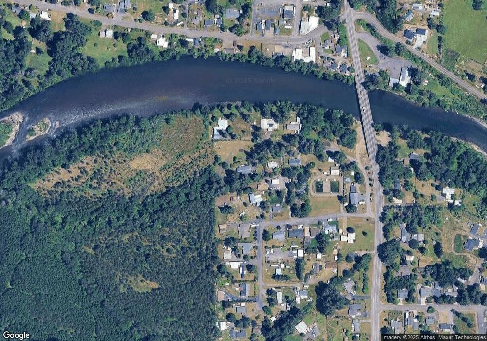 242 Locust St, Lyons, OR 97358 - photo 1