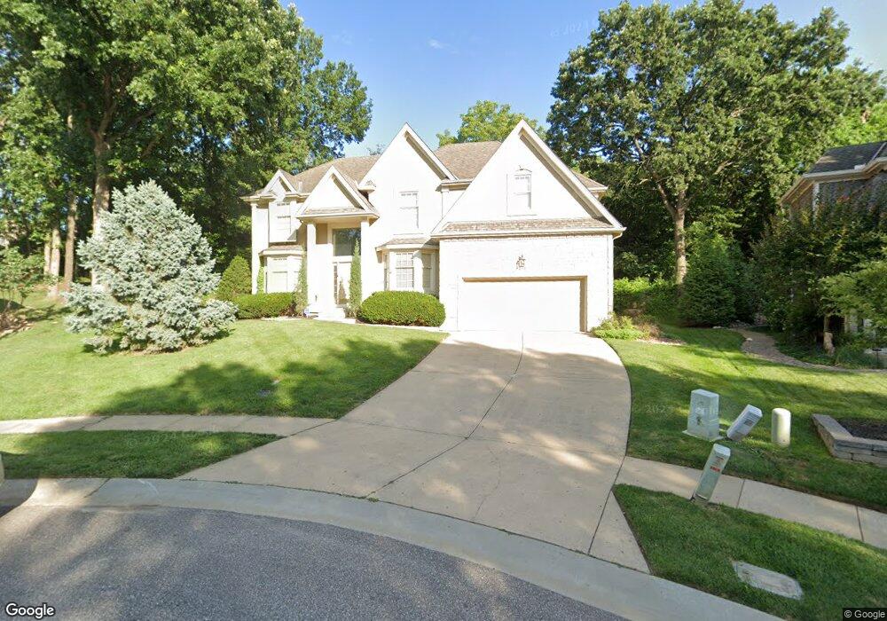 5305 Summit Ct, Shawnee, KS 66216 - photo 1