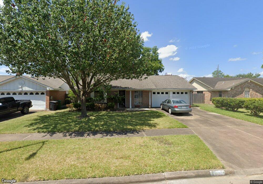 11006 Caribbean Ln, Houston, TX 77089 - photo 1
