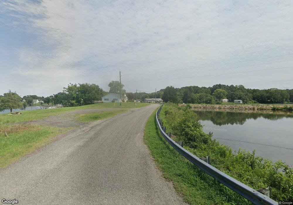 5 Mattox Ave, Colonial Beach, VA 22443 - photo 1