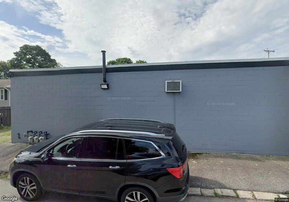 1672 Warwick Ave, Warwick, RI 02889 - photo 1