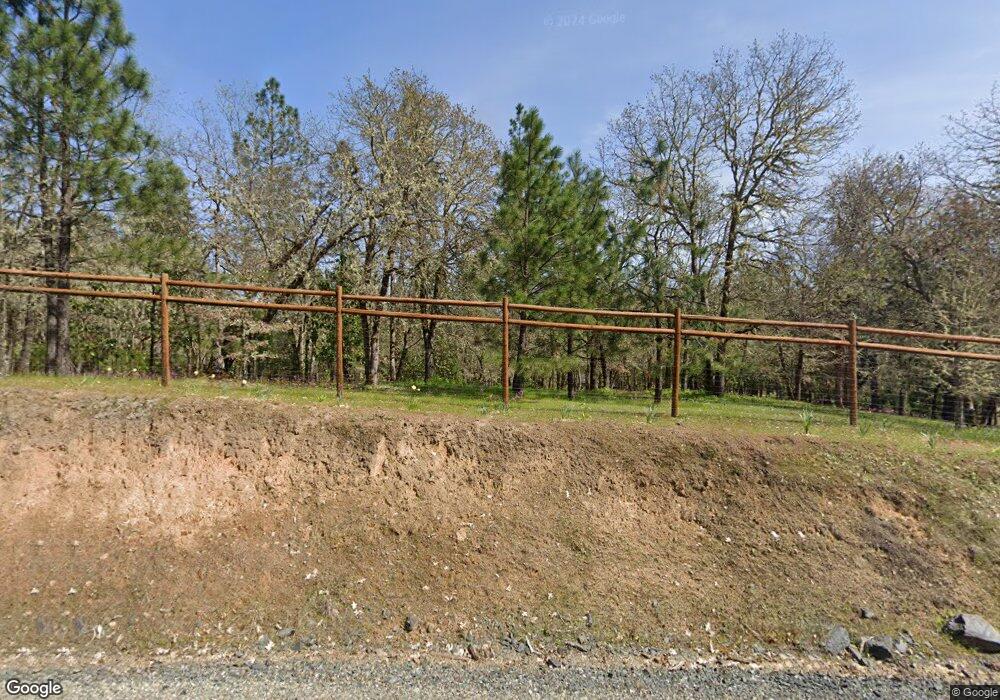 909 N Pinnon Rd, Grants Pass, OR 97526 - photo 1