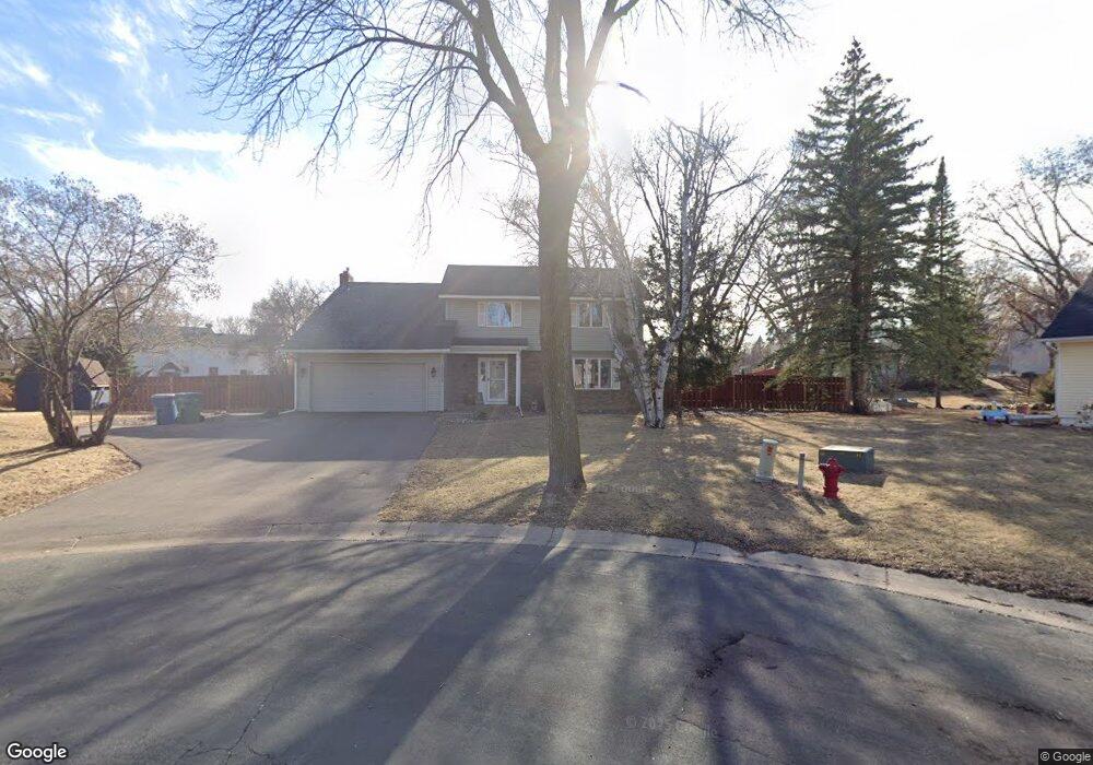 10233 Valley Forge Ln N, Maple Grove, MN 55369 - photo 1