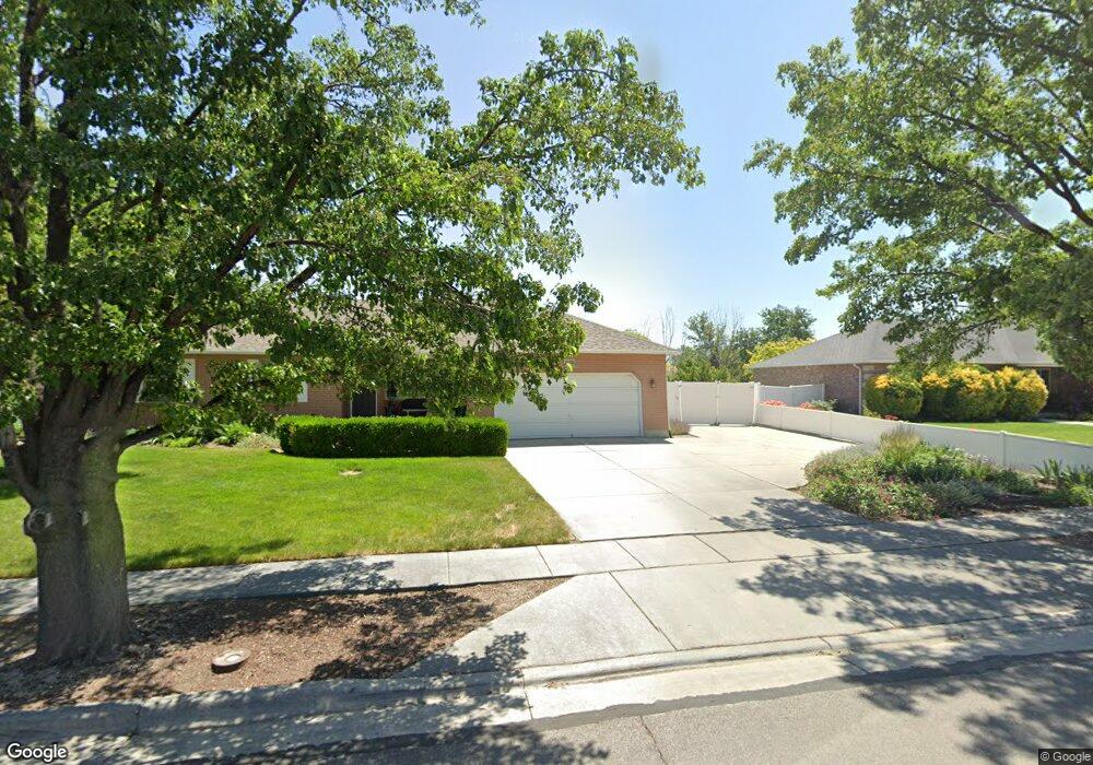 11889 Kings Crossing Way, Riverton, UT 84065 - photo 1