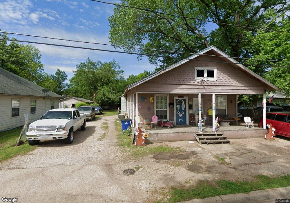 607 S Dallas St, Ennis, TX 75119 - photo 1