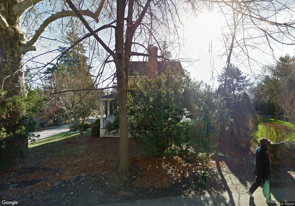 320 Riverside Ave, Riverside, CT 06878 - photo 1