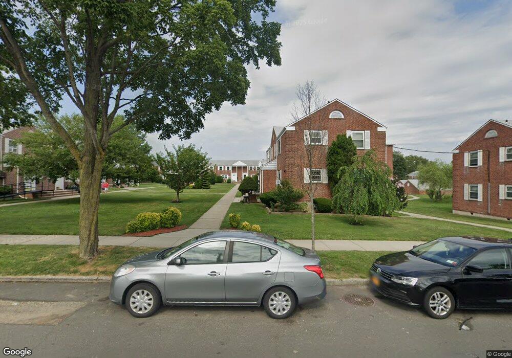 70-43 Little Neck Pkwy unit H112, Glen Oaks, NY 11004 - photo 1