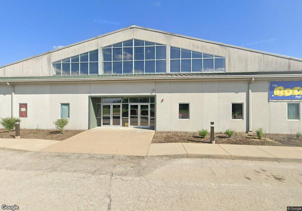 3819 SW Burlingame Rd, Topeka, KS 66609 - photo 1