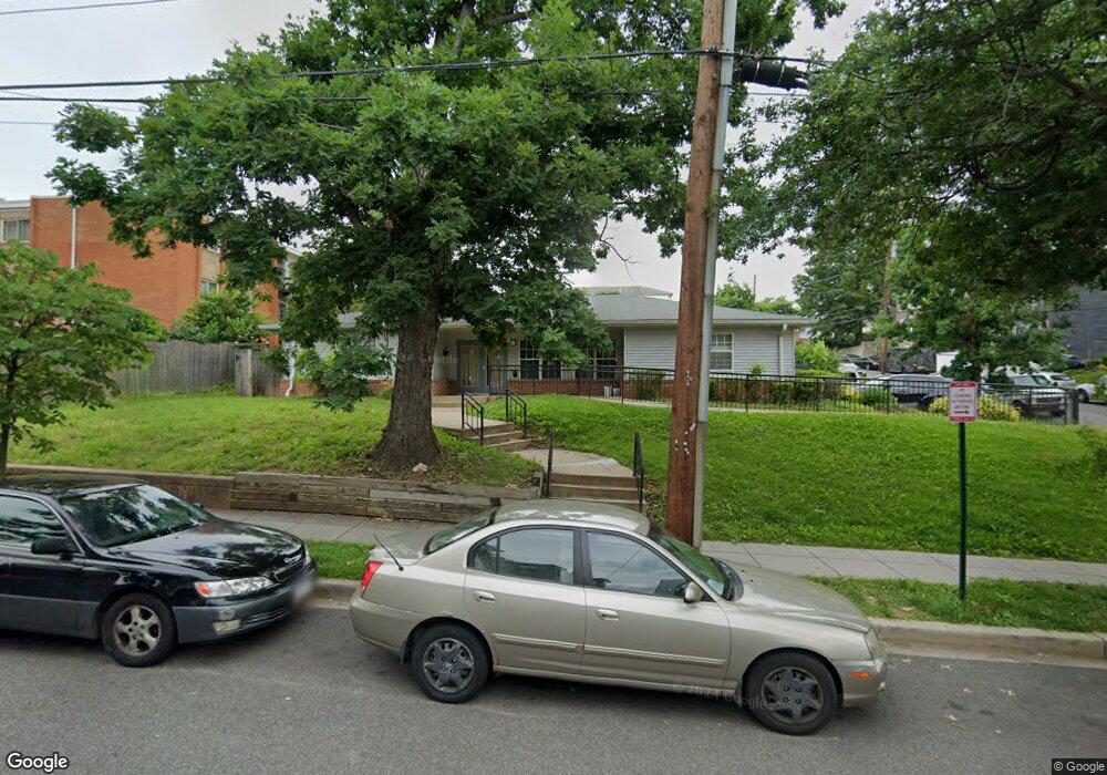 431 53rd St SE, Washington, DC 20019 - photo 1