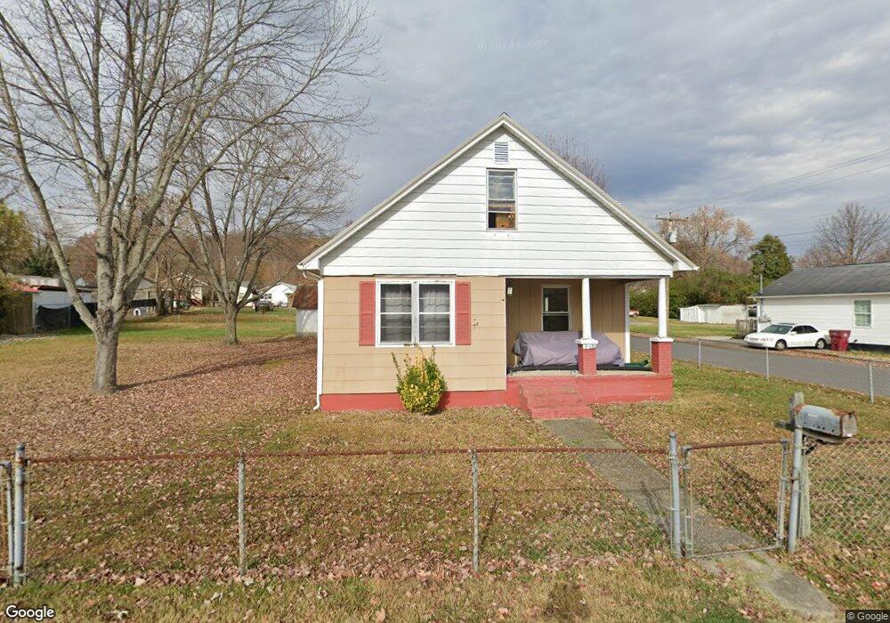 515 Cranberry St, Johnson City, TN 37601 - photo 1