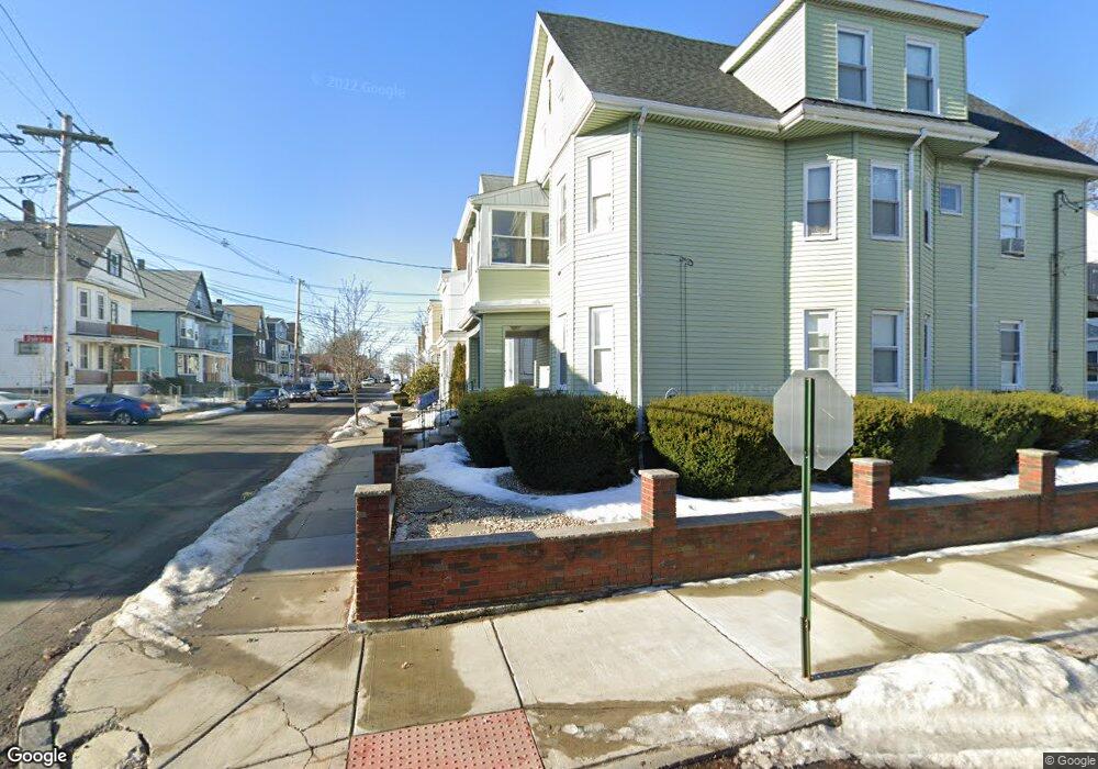 27 Myrtle St, Everett, MA 02149 - photo 1