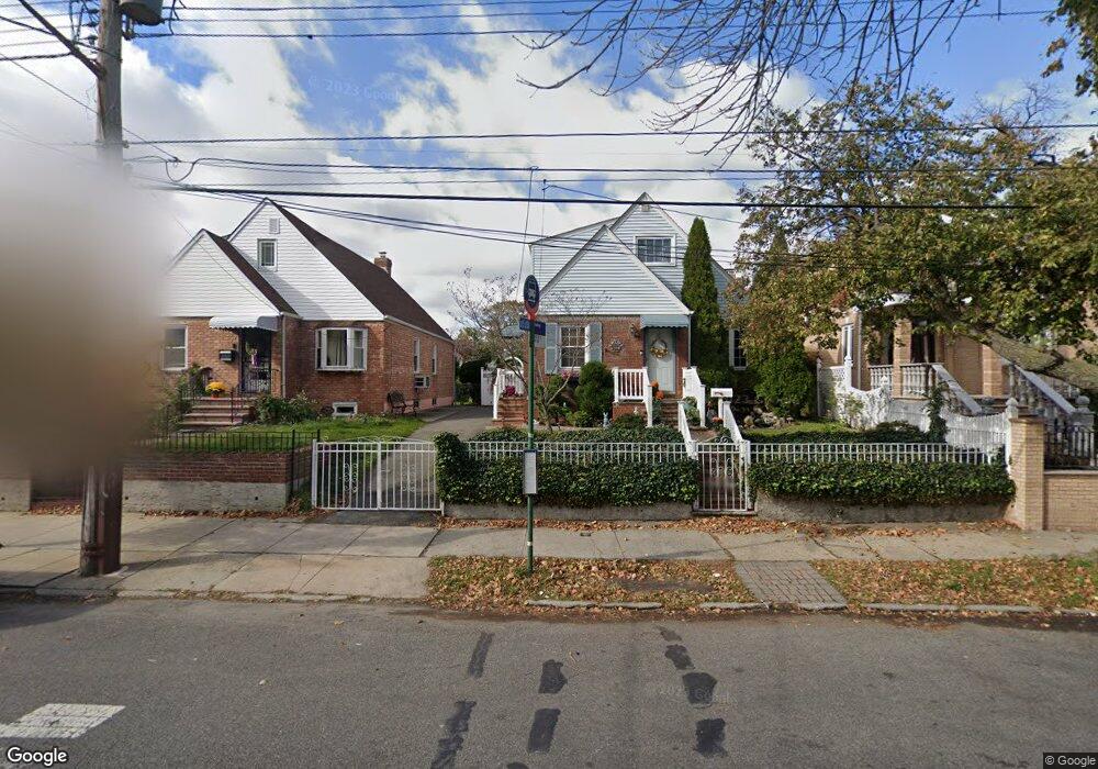 1608 150th St, Whitestone, NY 11357 - photo 1