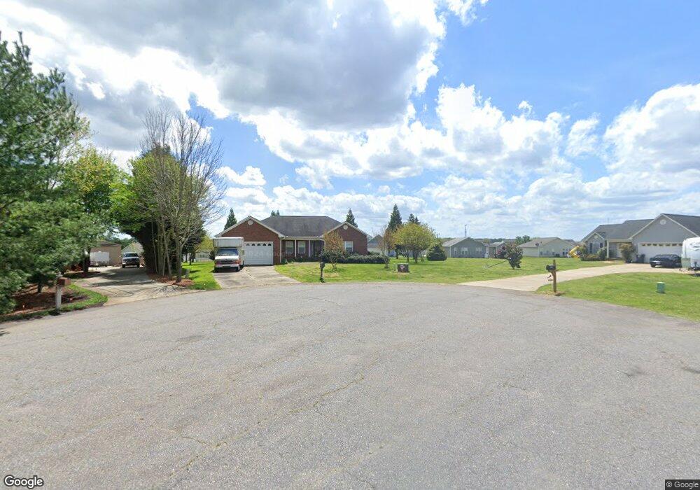 139 Marian Ln, Statesville, NC 28625 - photo 1