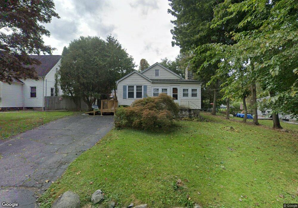 1463 Mohawk Rd, Mohegan Lake, NY 10547 - photo 1