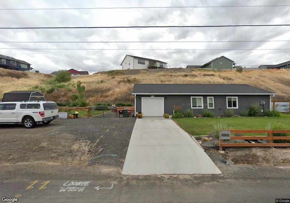2010 Tutuilla Rd, Pendleton, OR 97801 - photo 1