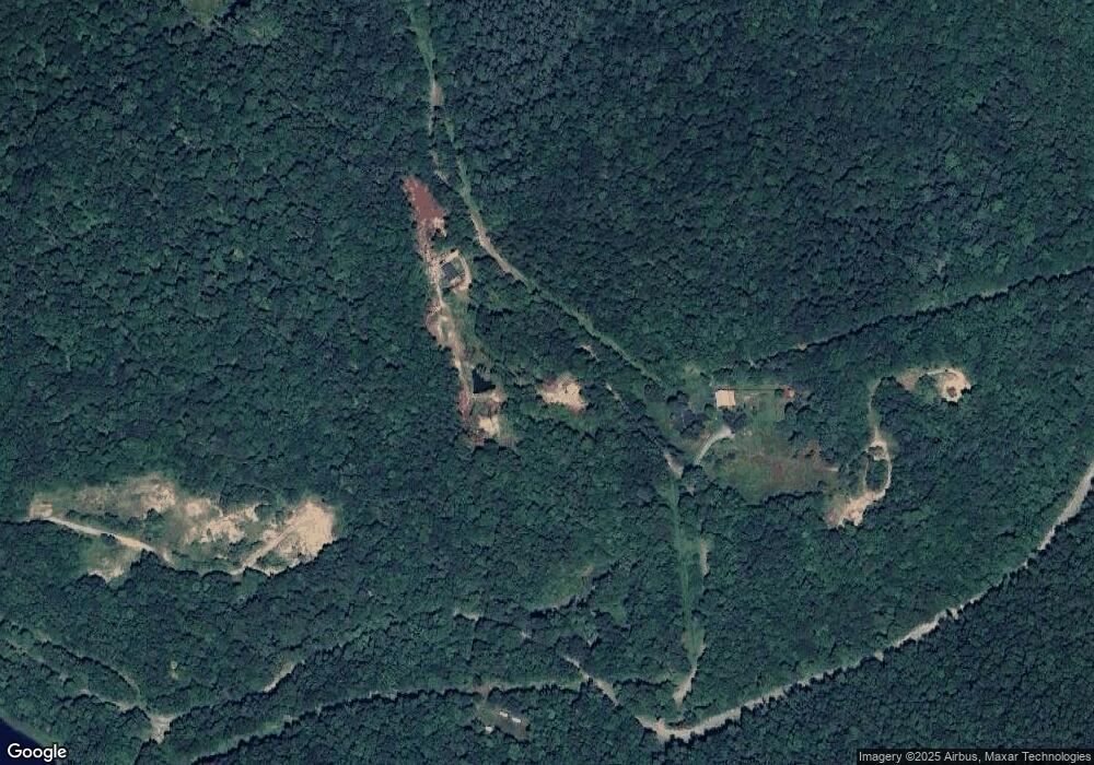 207 Goldmine Rd, Readsboro, VT 05350 - photo 1