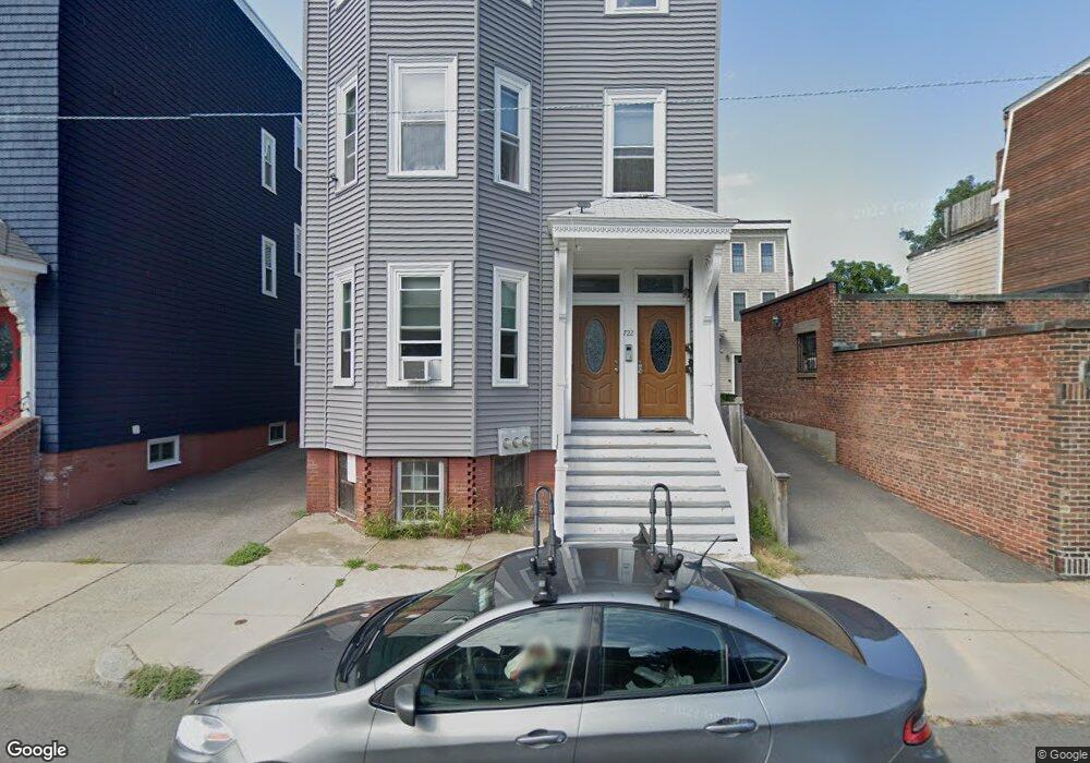 722 E 8th St, Boston, MA 02127 - photo 1