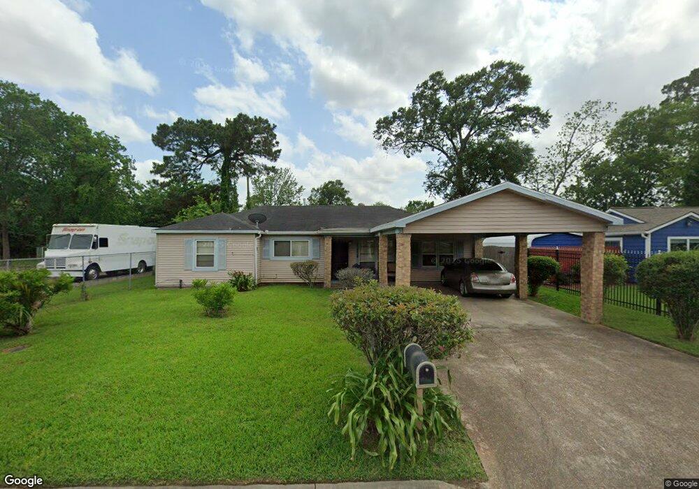 7322 Marilyn Ln, Houston, TX 77016 - photo 1