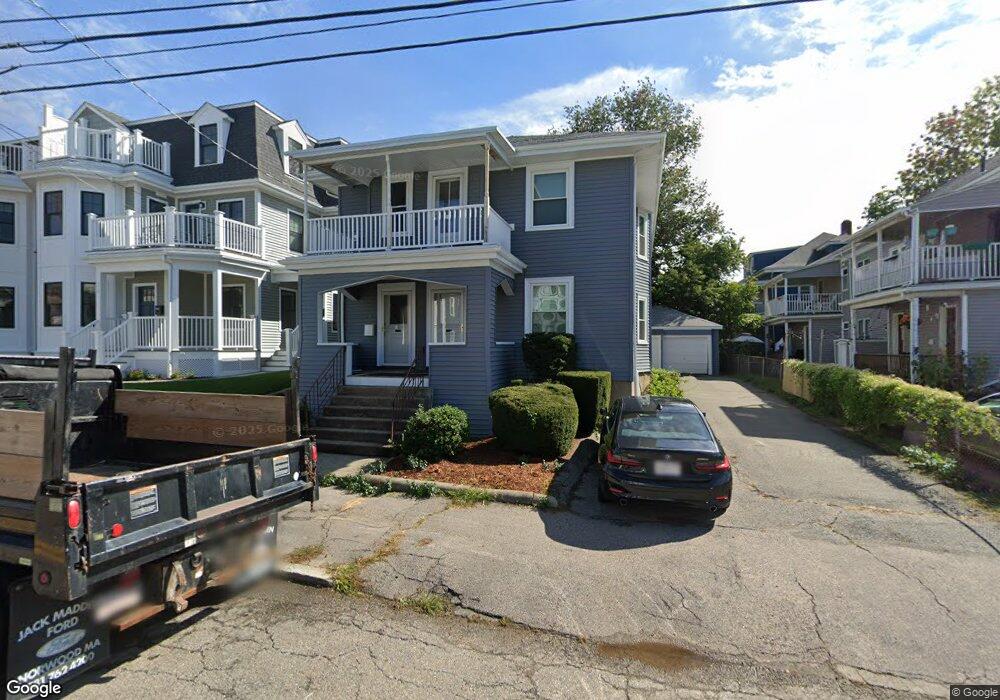 218 Adams St unit 2, Waltham, MA 02453 - photo 1