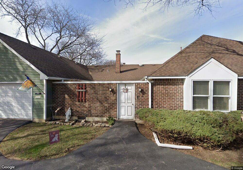 3 Attleboro on Auburn, Rolling Meadows, IL 60008 - photo 1