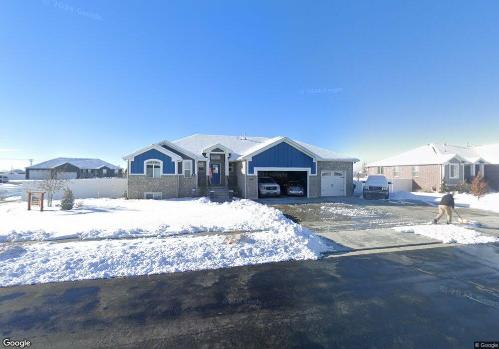 1863 N 3420 W, Clinton, UT 84015 - photo 1
