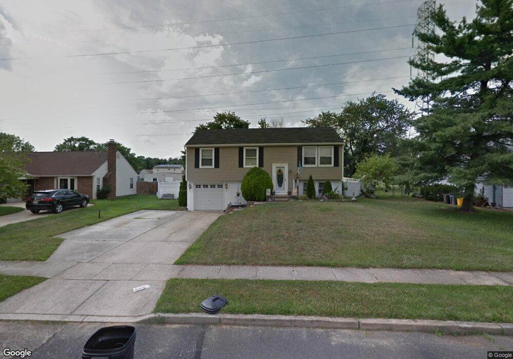 8309 Wessex Dr, Pennsauken, NJ 08109 - photo 1