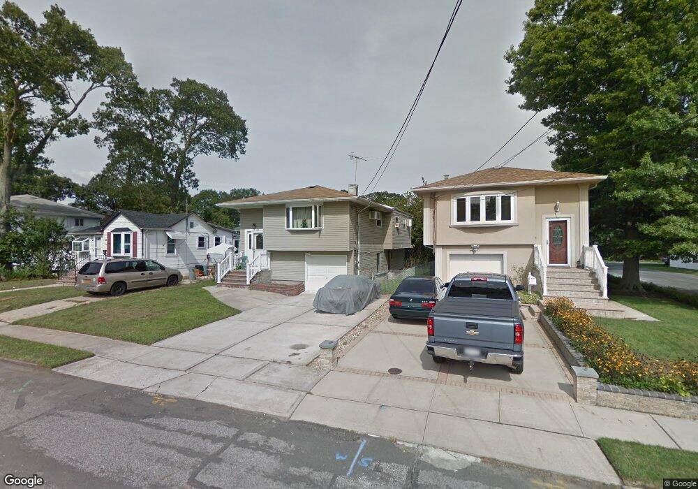 344 Deauville Blvd, Copiague, NY 11726 - photo 1