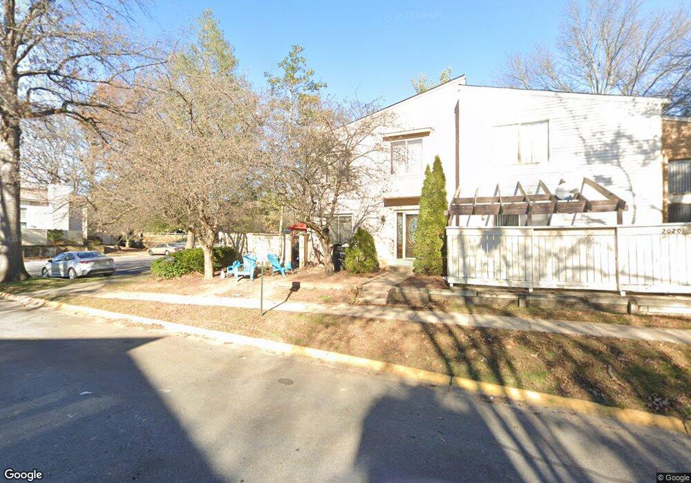 20203 Spring Haven Ct, Montgomery Village, MD 20886 - photo 1