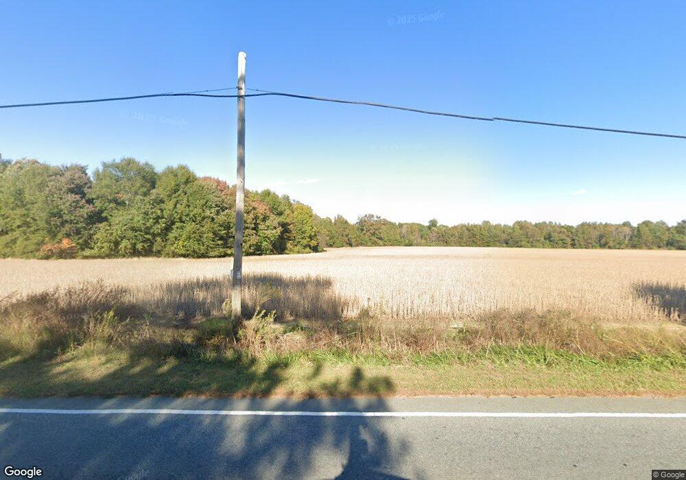 3019 County Dr, Petersburg, VA 23803 - photo 1