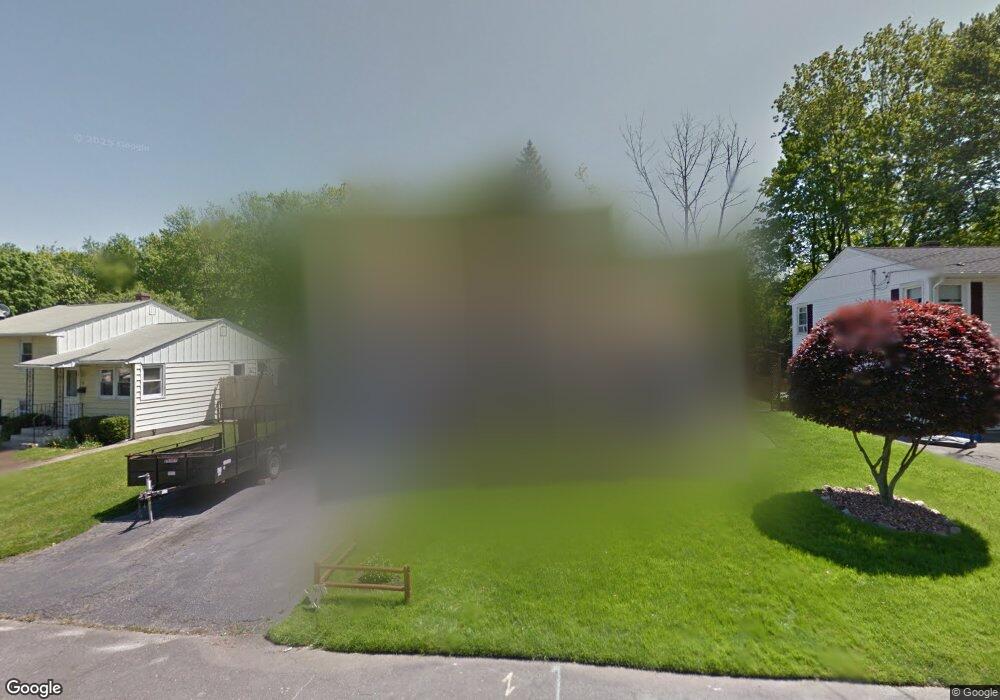 73 Shadee Ln, Waterbury, CT 06706 - photo 1