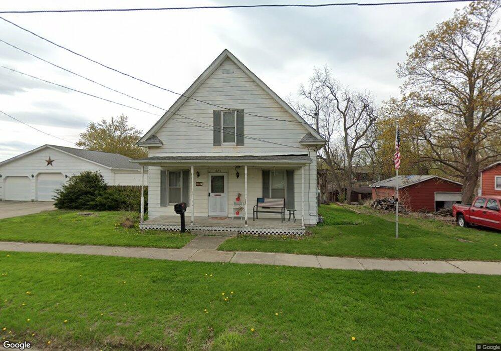 625 E 4th St S, Newton, IA 50208 - photo 1