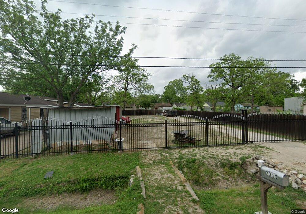7315 Adelbert St, Houston, TX 77093 - photo 1