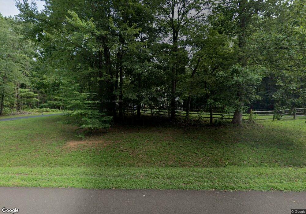 6919 Meaghan Ln, Warrenton, VA 20187 - photo 1