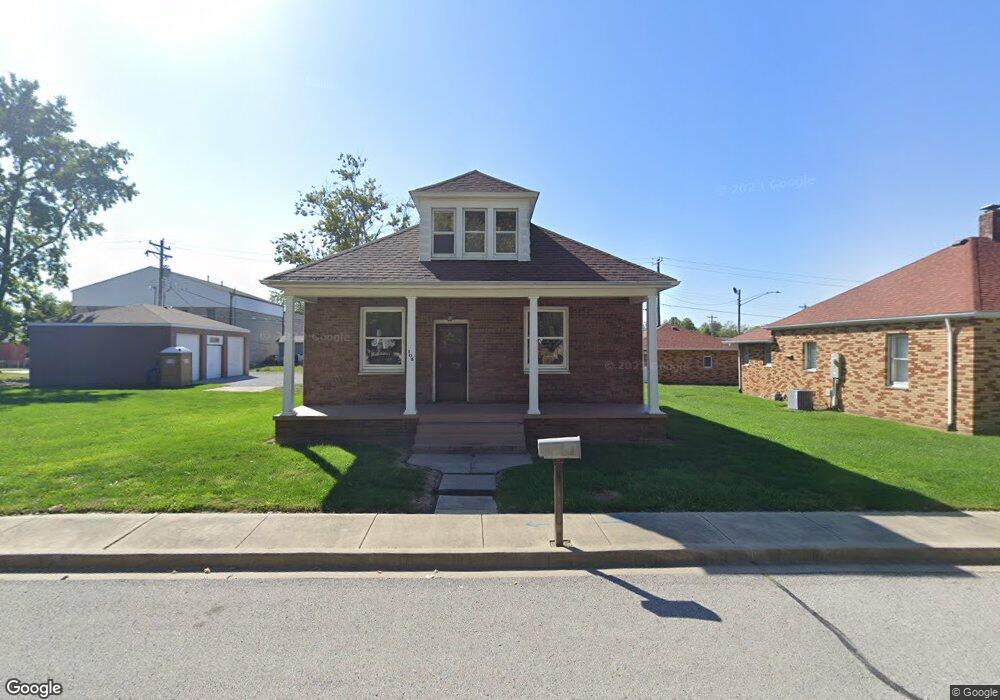 105 E Union St, Maryville, IL 62062 - photo 1