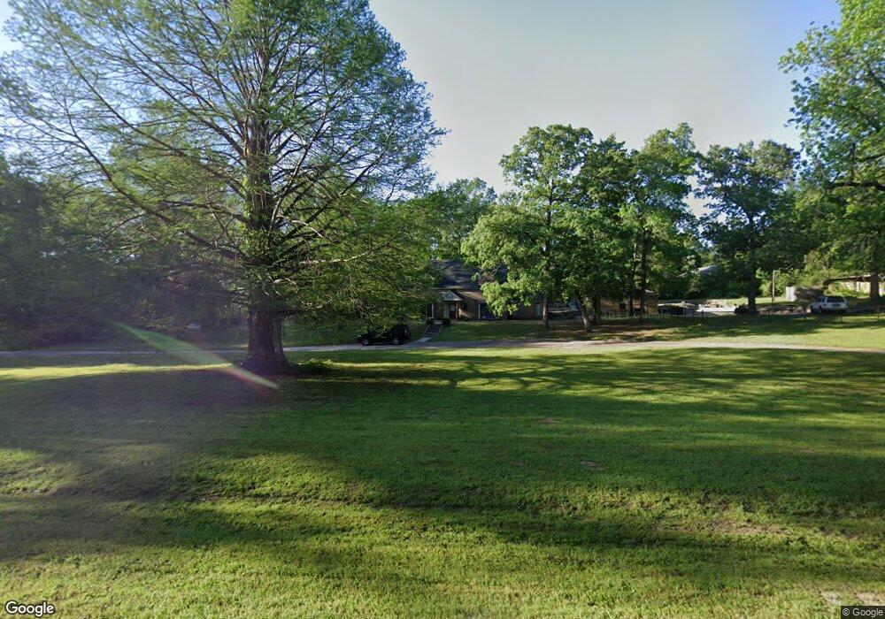 1521 Jeb Stuart Dr, Tyler, TX 75703 - photo 1