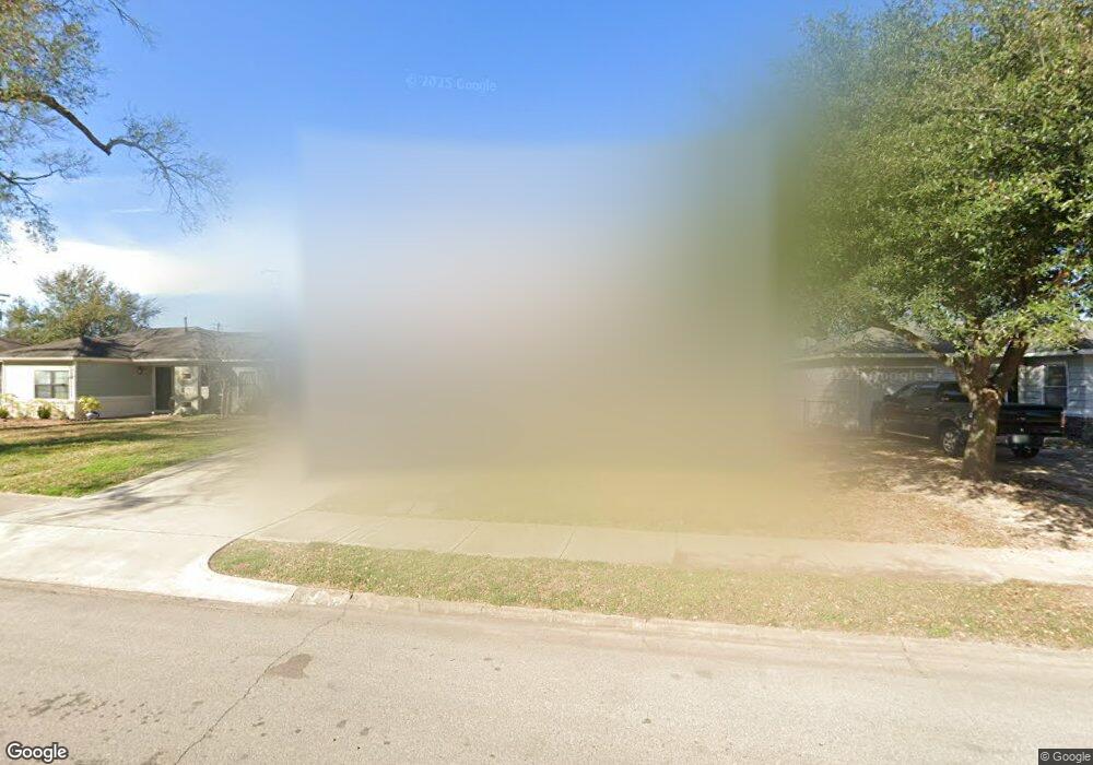 8522 Forum Dr, Houston, TX 77055 - photo 1