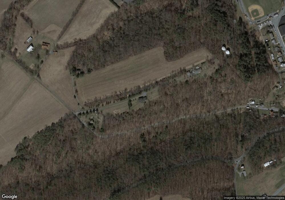 1208 Oliver St, Newport, PA 17074 - photo 1