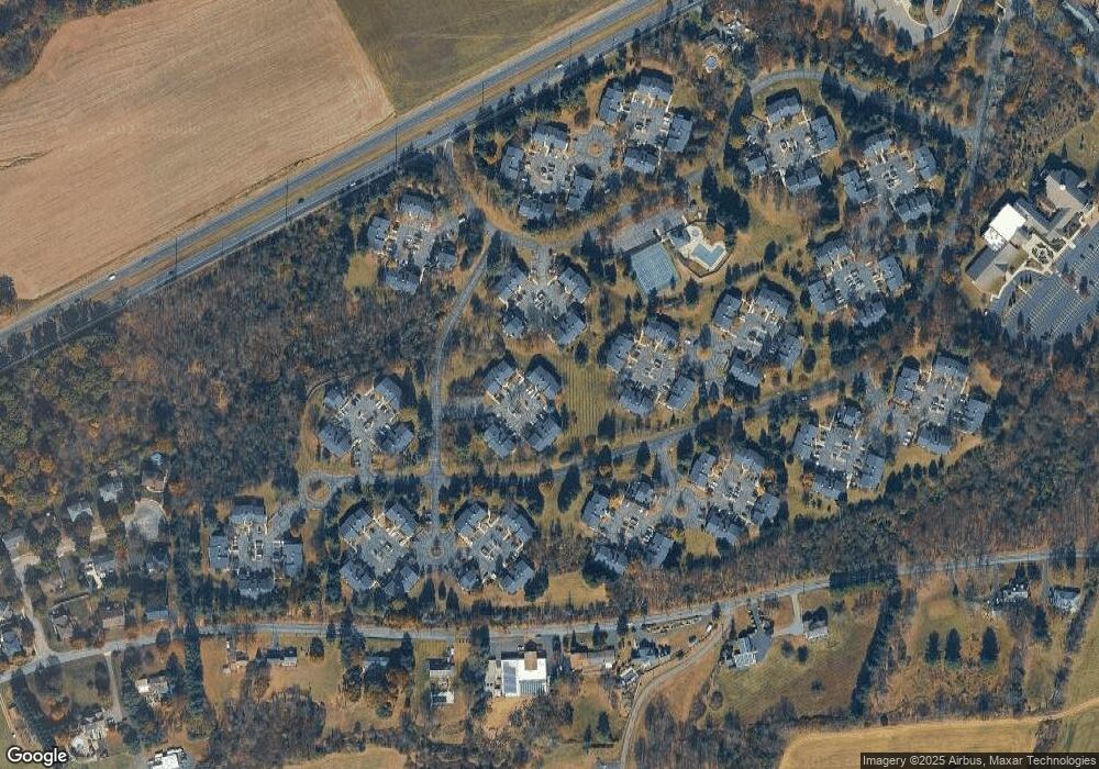 317 Sparrow Ct unit 317, Three Bridges, NJ 08887 - photo 1