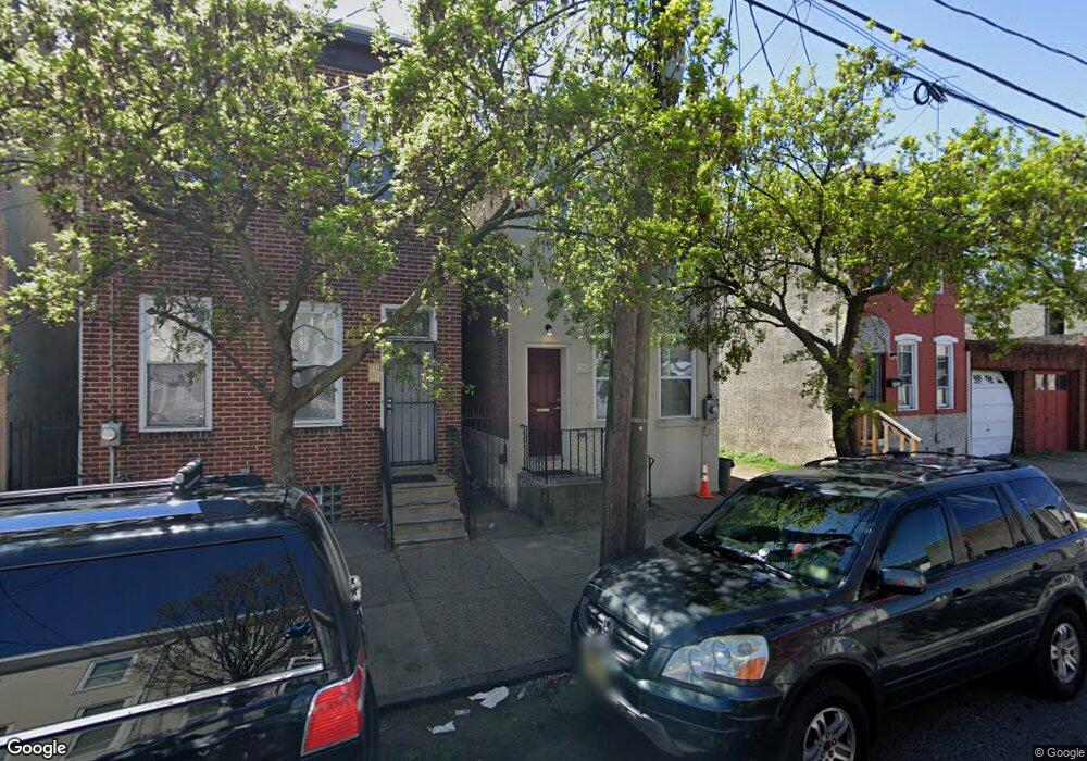 628 Line St, Camden, NJ 08103 - photo 1