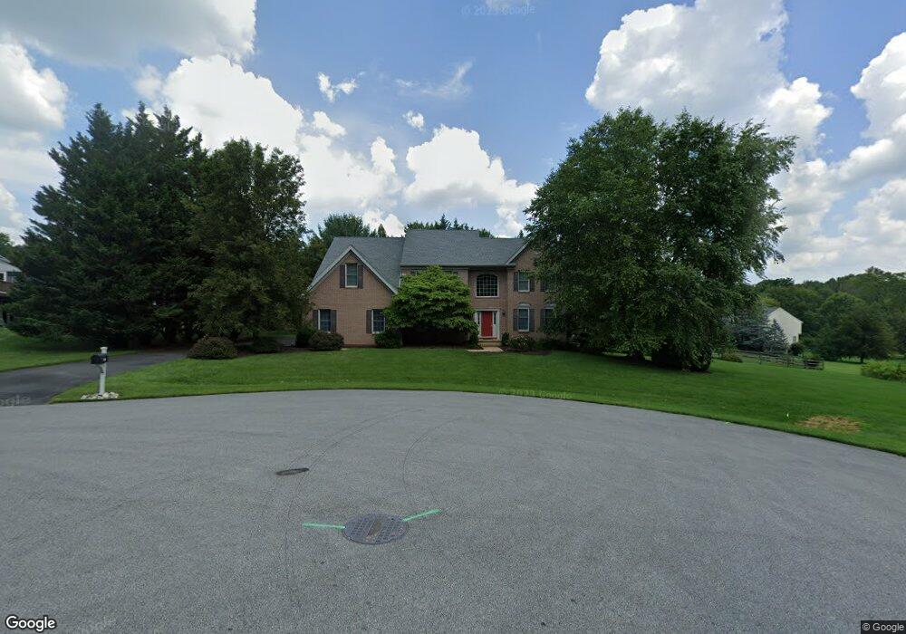 419 Willowbend Ct, Hockessin, DE 19707 - photo 1